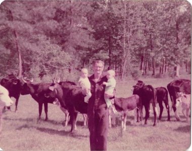 twinsandpapa_00012.jpg