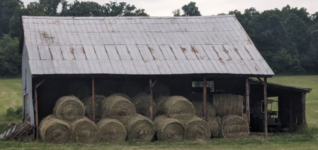 barn 1.jpg